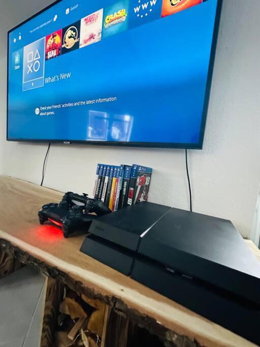 Ferienwohnung Loft Mit Billard-Tisch Und Ps4 Wuppertal Exterior foto
